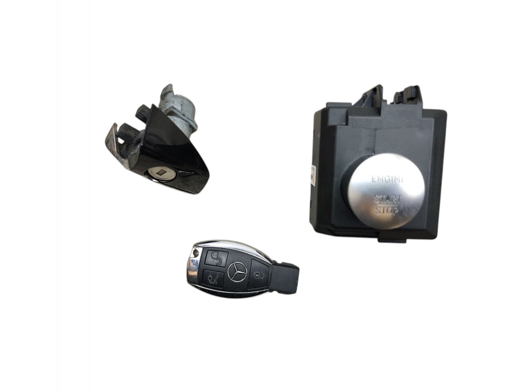 IGNITION KEY INSERT MERCEDES GLA X156 LIFT (2017-2019) A2469055003