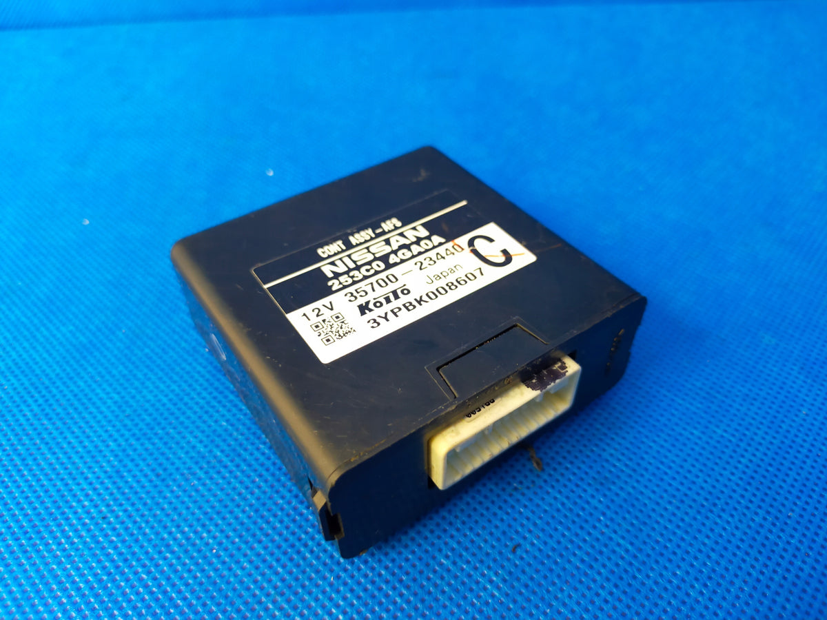 INFINITI Q50 S 3.5 HYBRIDS LIGHT MODULE 2014R 253C04GA0A