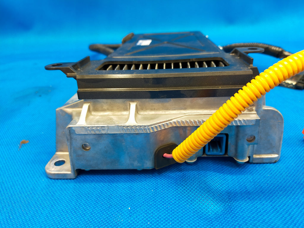 INFINITI Q50 S 3.5L 306KM 2014 R BATTERY VOLTAGE CONVERTER 292A04GA0A