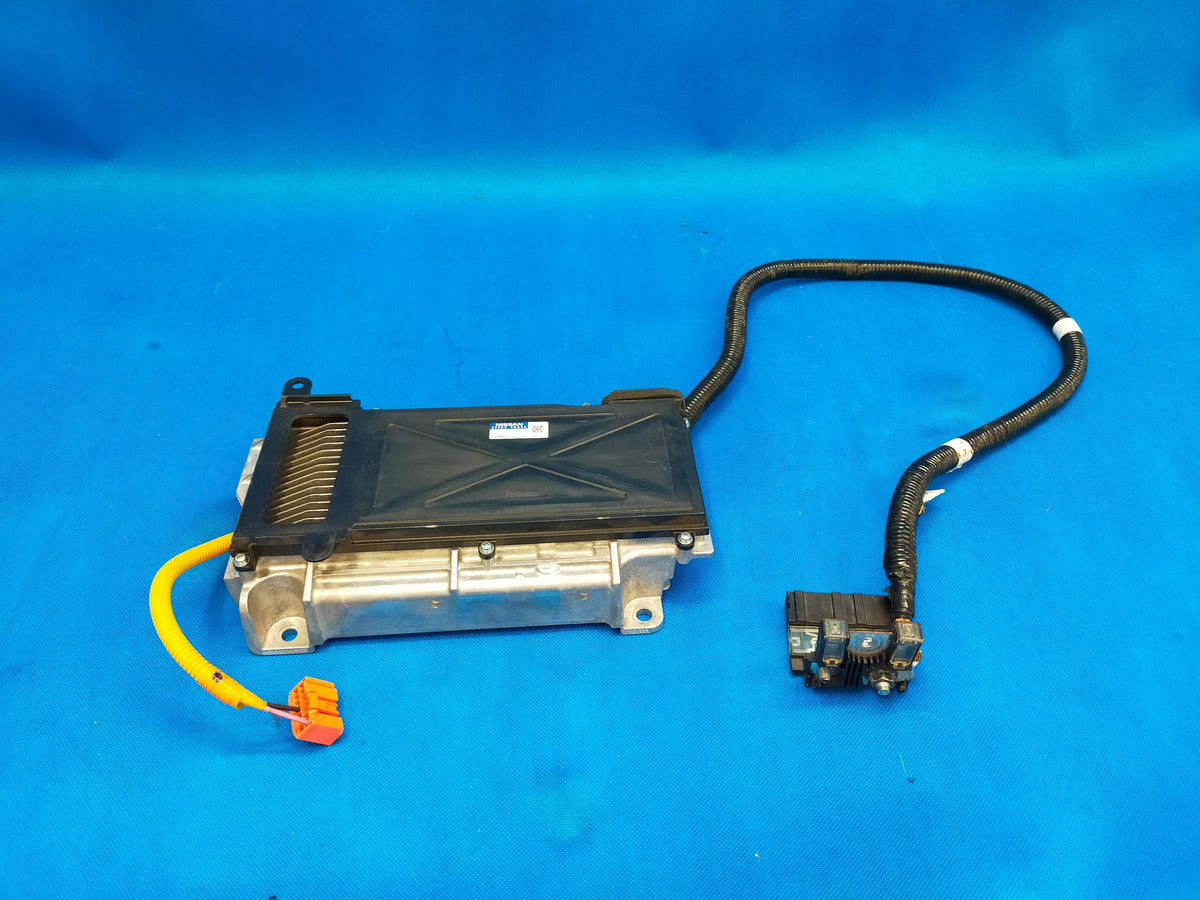 INFINITI Q50 S 3.5L 306KM 2014 R BATTERY VOLTAGE CONVERTER 292A04GA0A