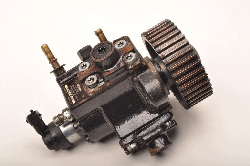 INJECTION PUMP Alfa-Romeo 159 FIAT CROMA II 2.4 D 0055204429 0445010123