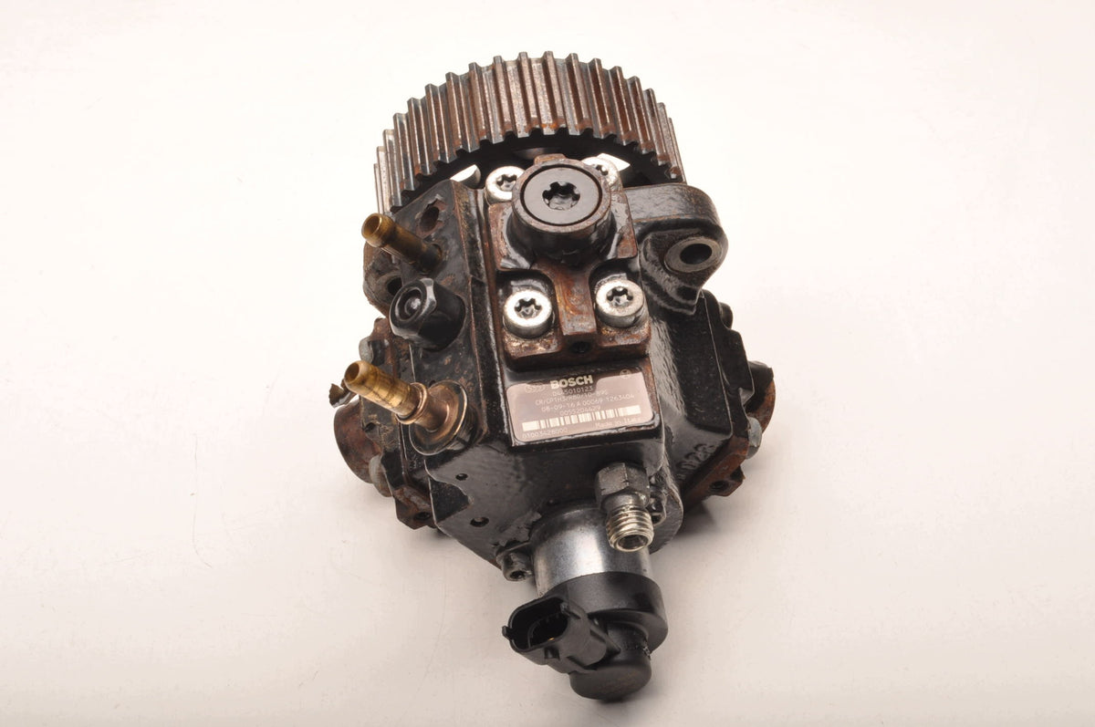 INJECTION PUMP Alfa-Romeo 159 FIAT CROMA II 2.4 D 0055204429 0445010123