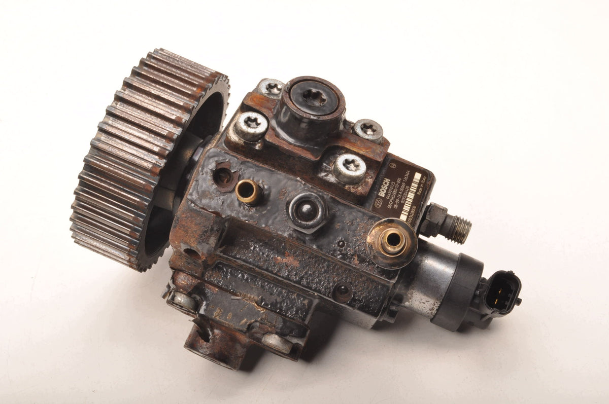 INJECTION PUMP Alfa-Romeo 159 FIAT CROMA II 2.4 D 0055204429 0445010123