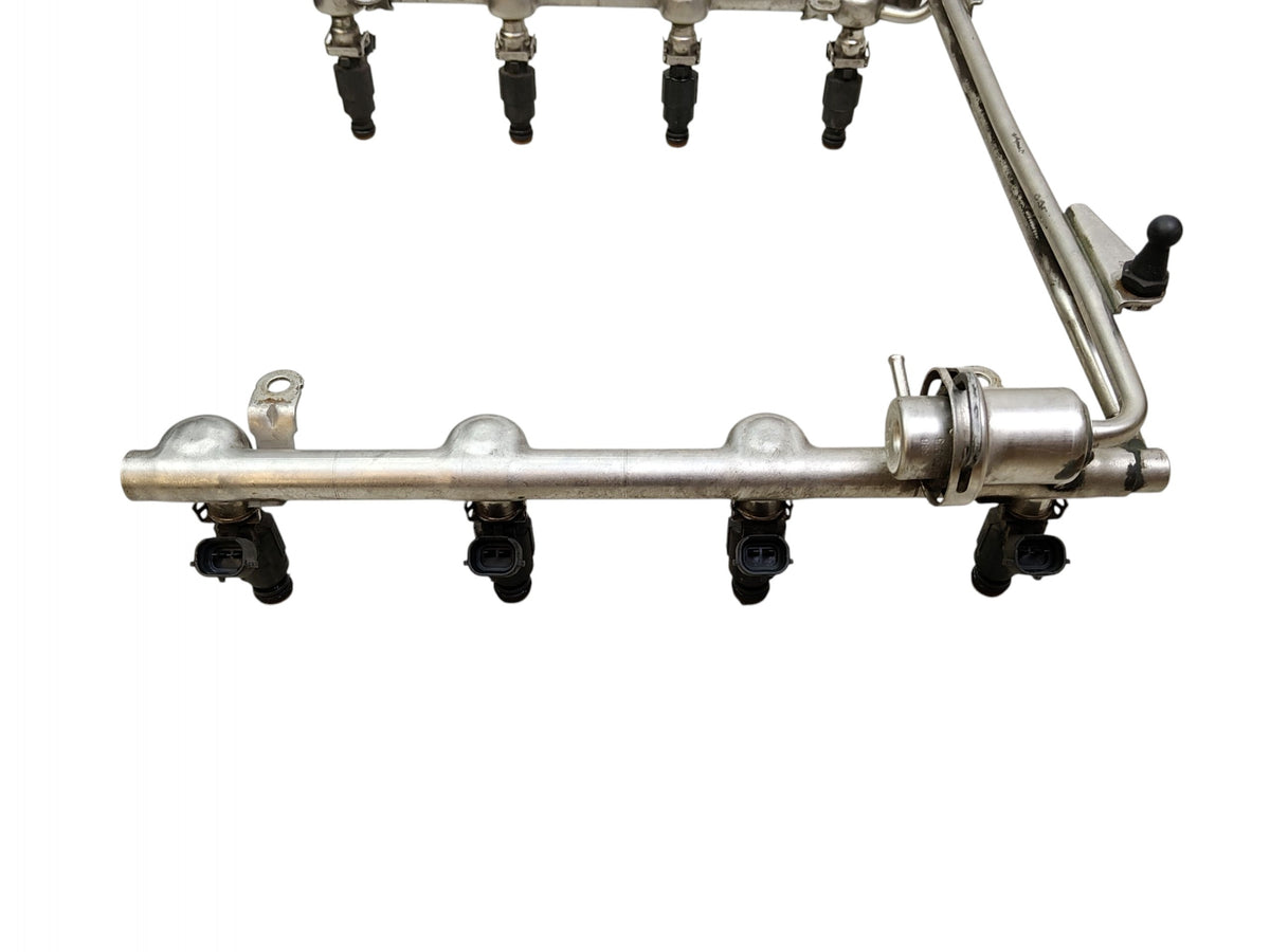 INJECTION RAIL AUDI A8 D3 VW PHAETON 4.2 V8 077133681AA