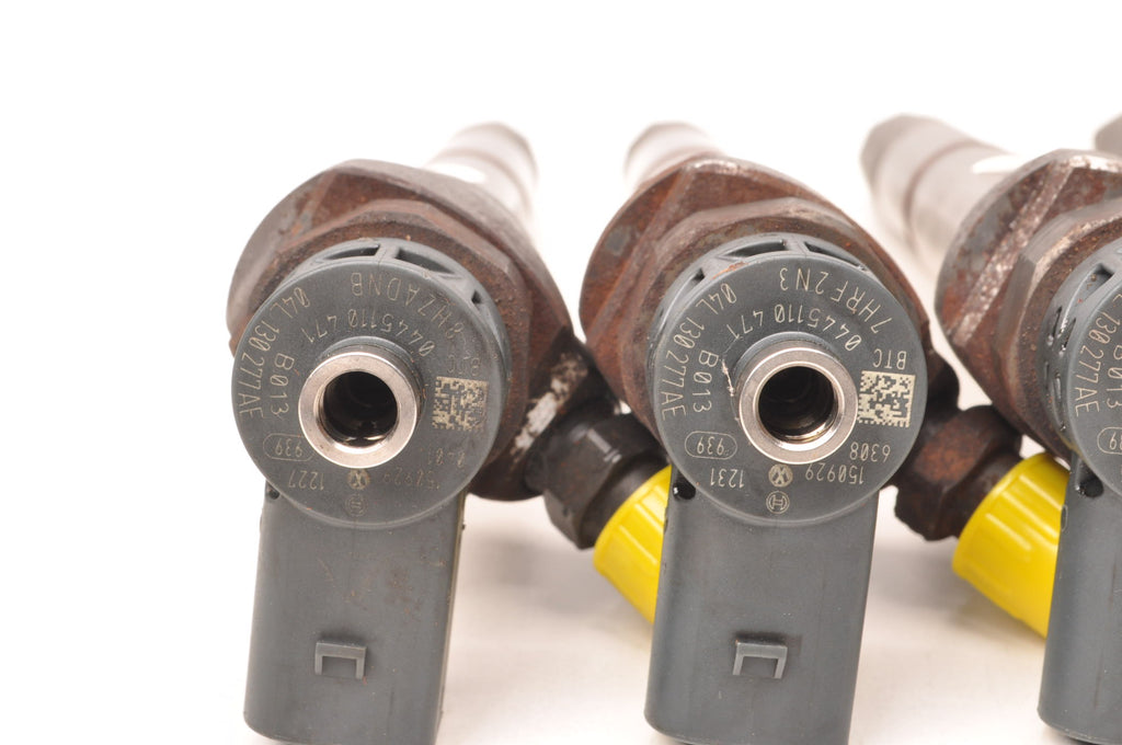 INJECTOR AUDI Q5 SKODA SUPERB III 2.0 TDI 190KM 04L130277AE