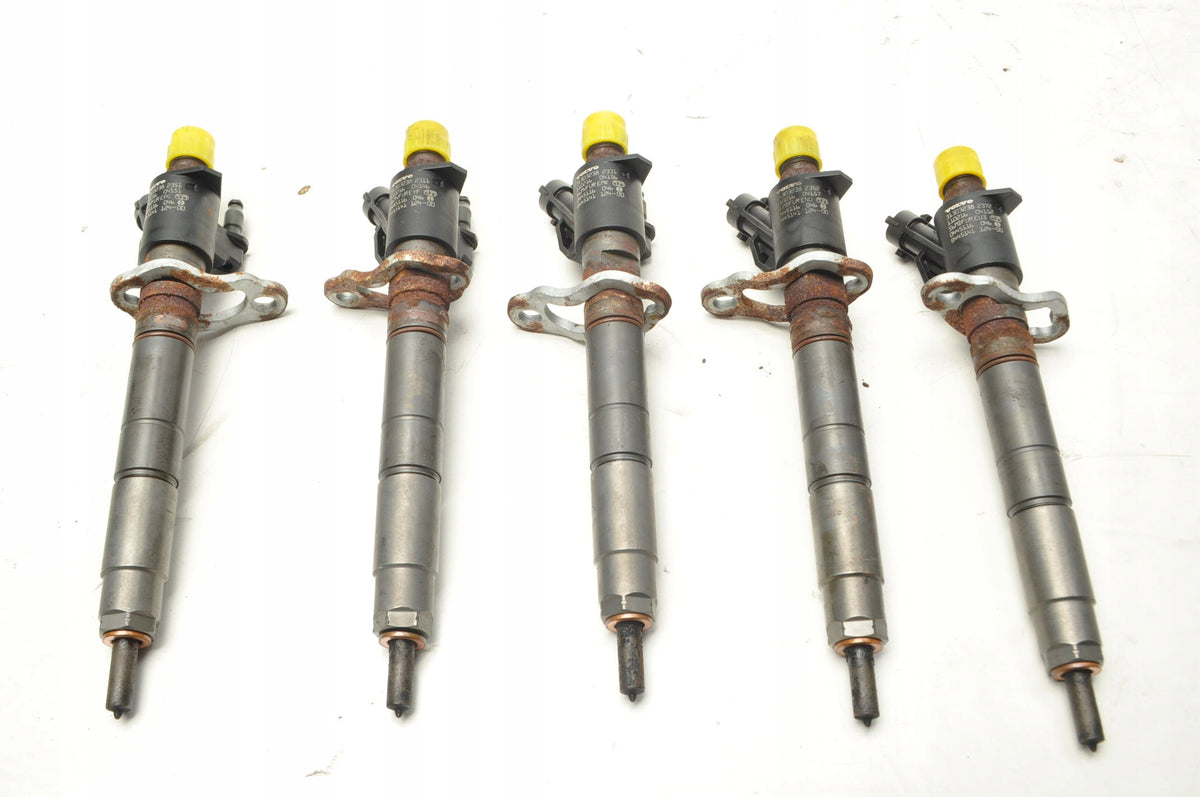 INJECTOR VOLVO C30 S40 II C70 V50 2.0 D3 150KM 31303238