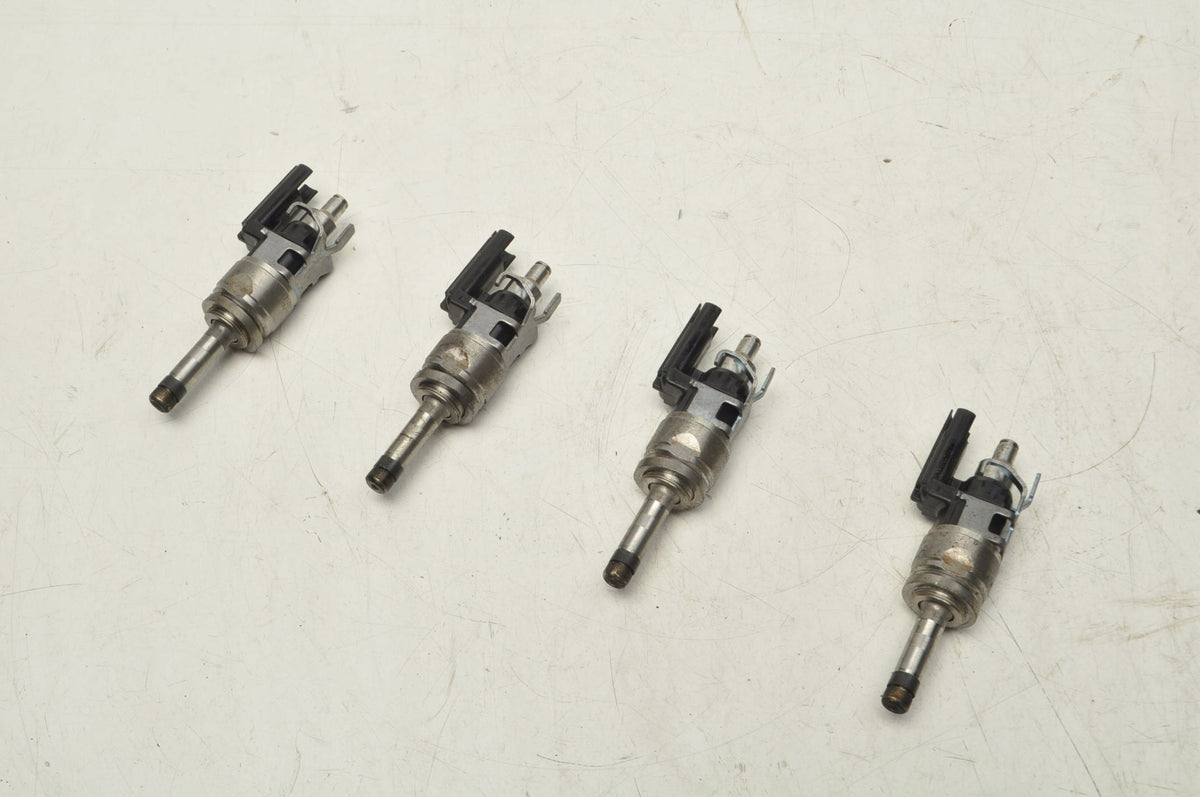 INJECTOR VOLVO S90 V90 S60 XC90 XC60 2.0 16V T8 31432778