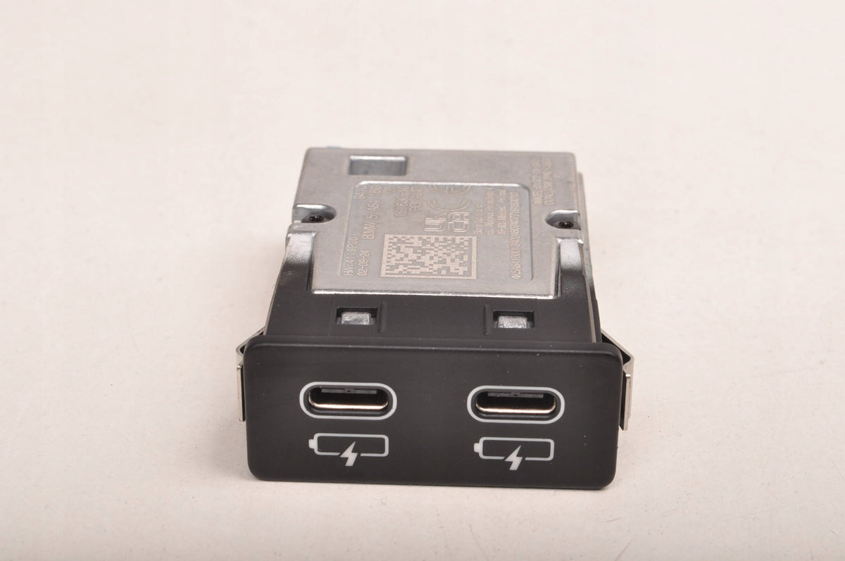 INPUT USB SOCKET BMW I4 G26 5A84160