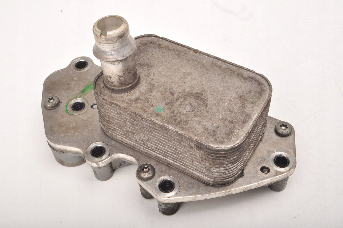 INSIGNIA ASTRA J IV MERIVA II B 1.6 CDTI 110KM OIL COOLER 55573795