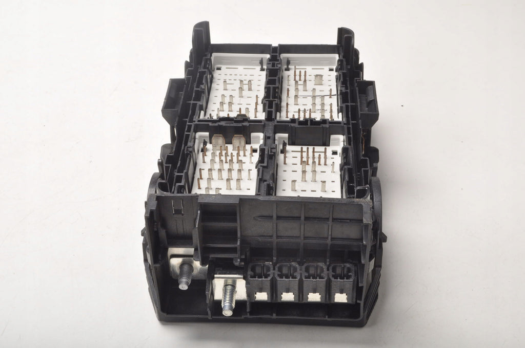 INSIGNIA II B 1.5 FUSE BOX 39116632