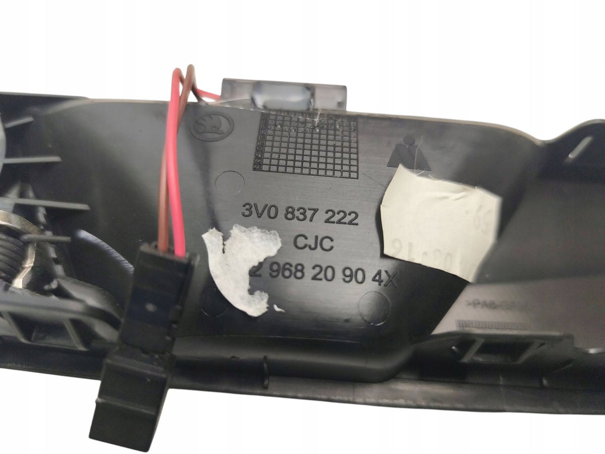 INTERIOR DOOR HANDLE RIGHT FRONT SKODA SUPERB III 3V0837222