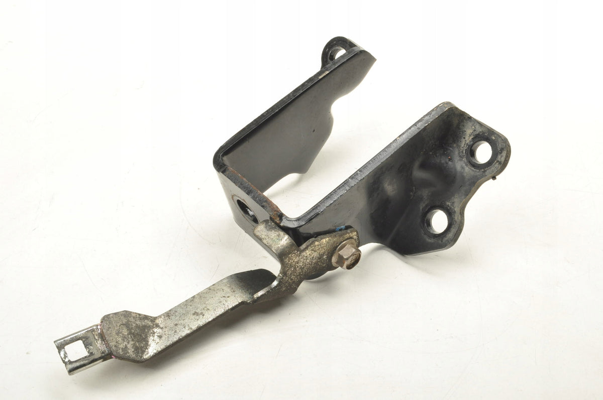 ISUZU D-MAX III ENGINE PAW BRACKET P0