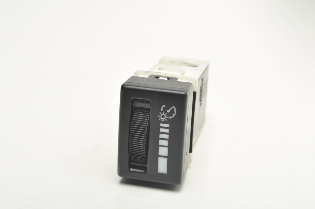 ISUZU D-MAX III KNOB METER BACKLIGHT SWITCH
