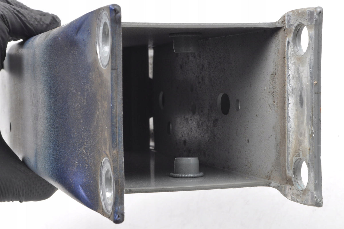 JAGUAR I-PACE X590 BRACKET CRUMPLE ZONE RIGHT J9D3-17A936-AD