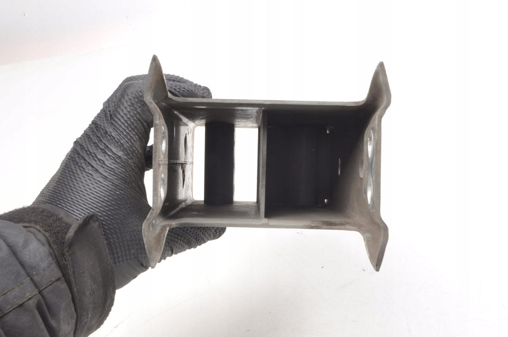 JAGUAR XE X760 BRACKET CRUMPLE ZONE LEFT