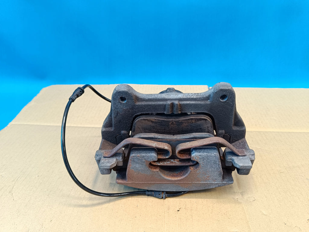 JAGUAR XF II X260 18R 3.0 TD V6 BRAKE CALIPER LEFT FRONT FOR DISCS 350MM