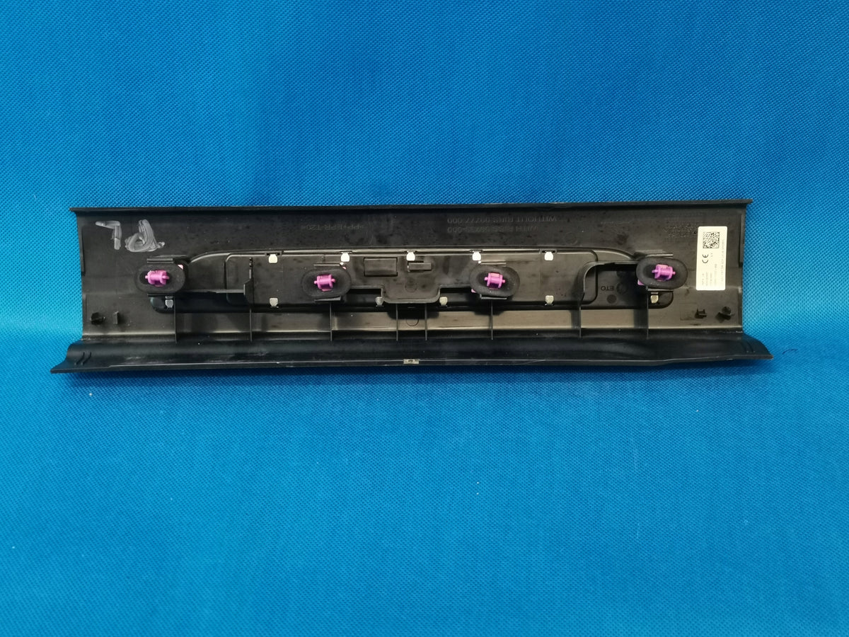 JAGUAR XF II X260 18R 3.0TD R-sport THRESHOLD STRIP LEFT FRONT GX6M-13201-BB