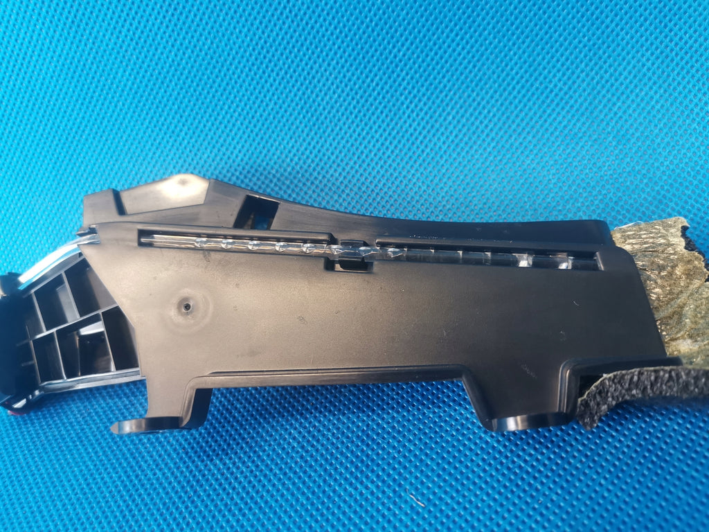 JAGUAR XF II X260 2018R 3.0 TD V6 DOOR BACON BACKLIGHT RIGHT FRONT