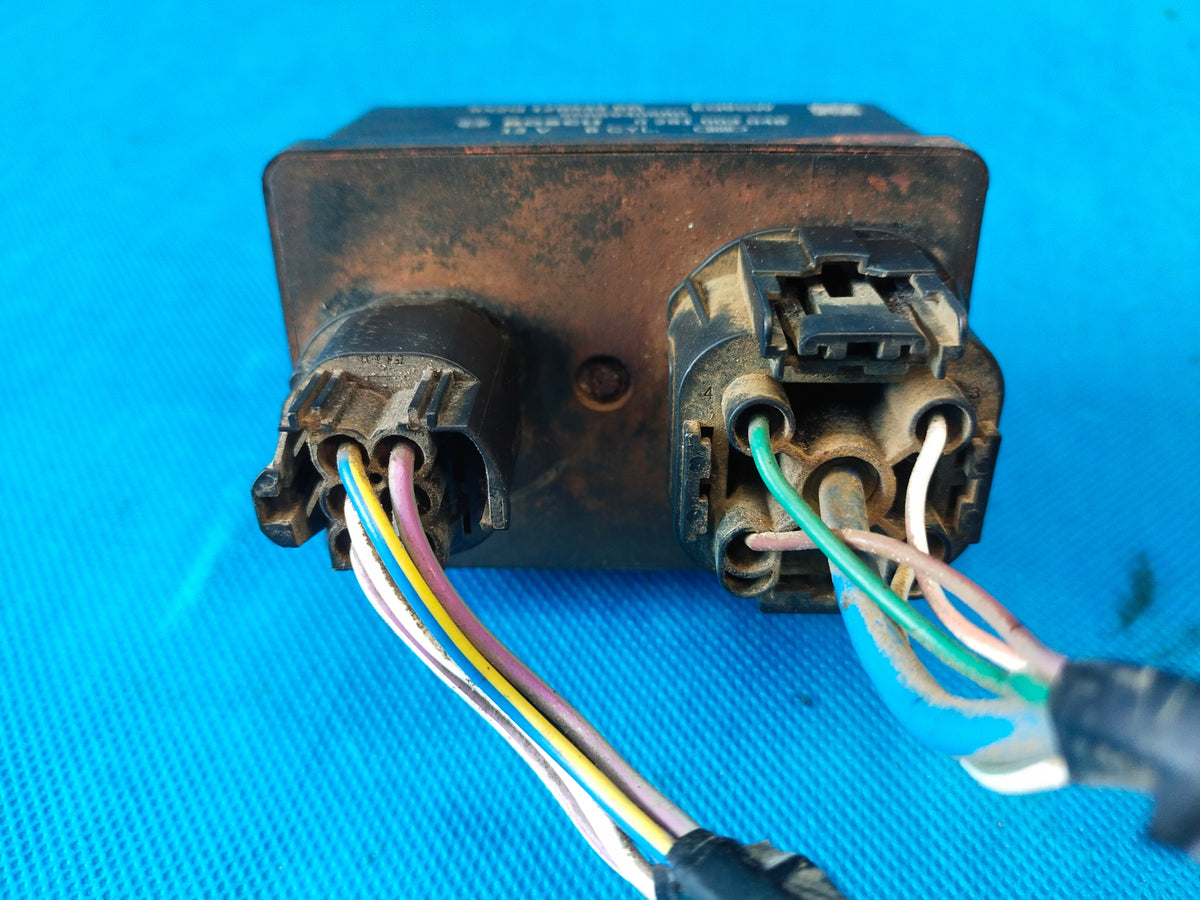 JAGUAR XF II X260 2018R 3.0 TD V6 GLOW PLUG RELAY 9X2Q-12B533-BB