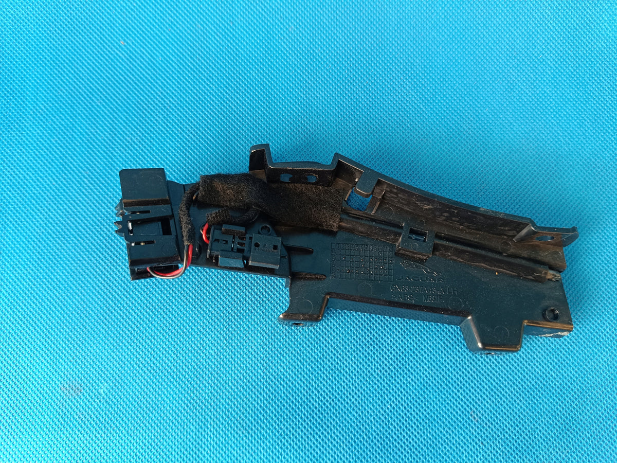 JAGUAR XF II X260 2018R DOOR BACON BACKLIGHT LEFT FRONT GX63-237A43-A