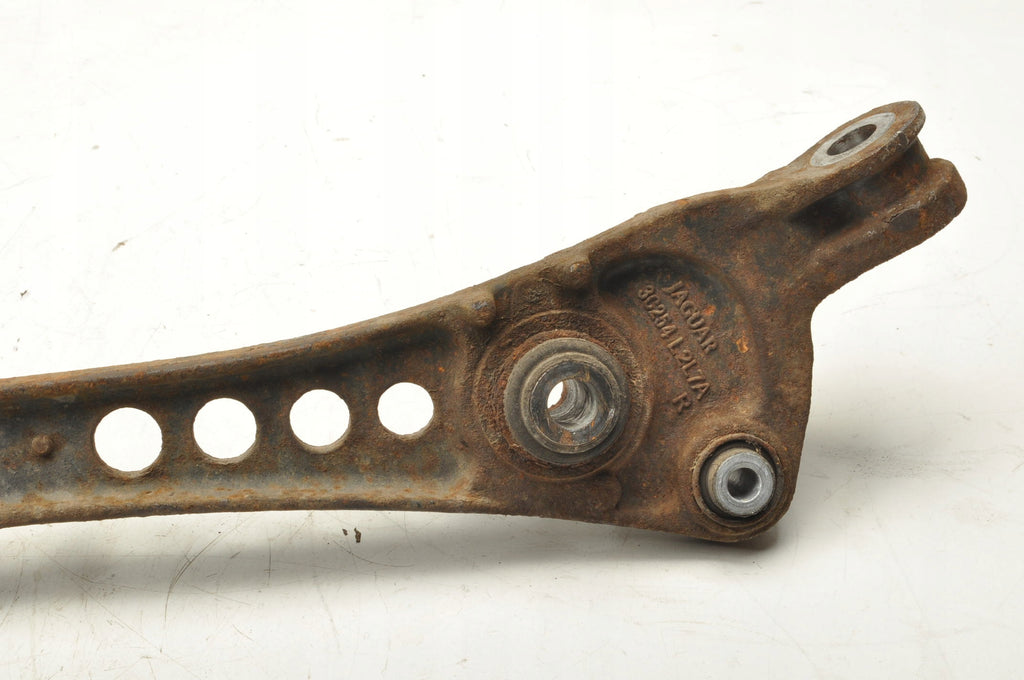JAGUAR XJ X351 5.0 CONTROL ARM RIGHT FRONT 3C254