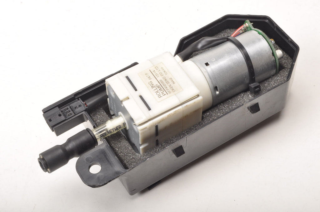 JAGUAR XJ X351 SEAT PUMP LEFT 1000164822