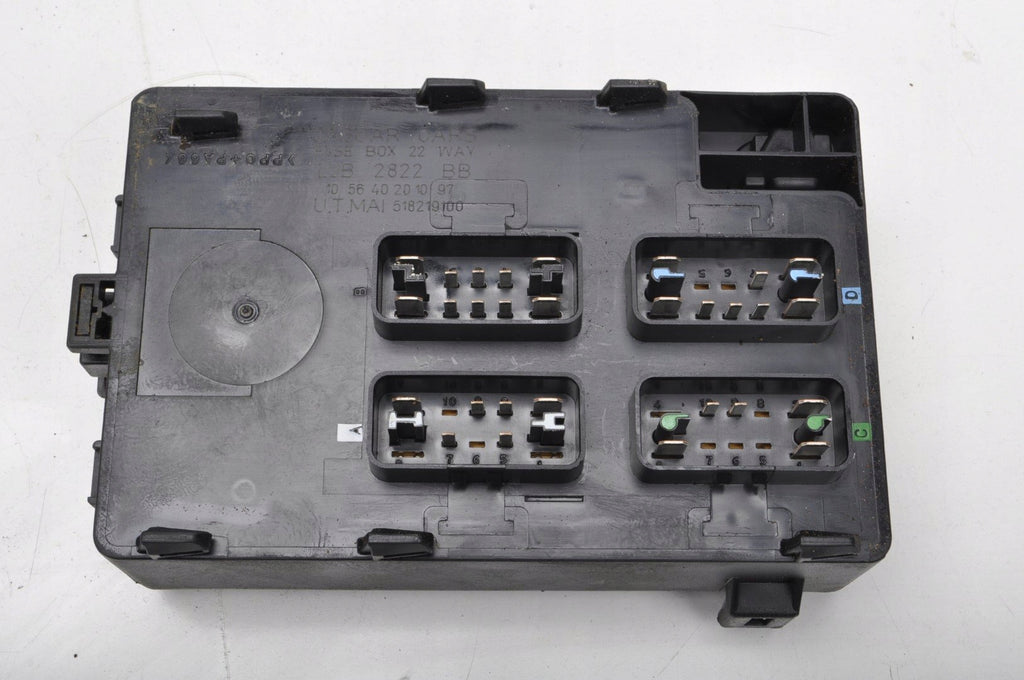 JAGUAR XK 8 X100 4.0 FUSE BOX LJB2822BB