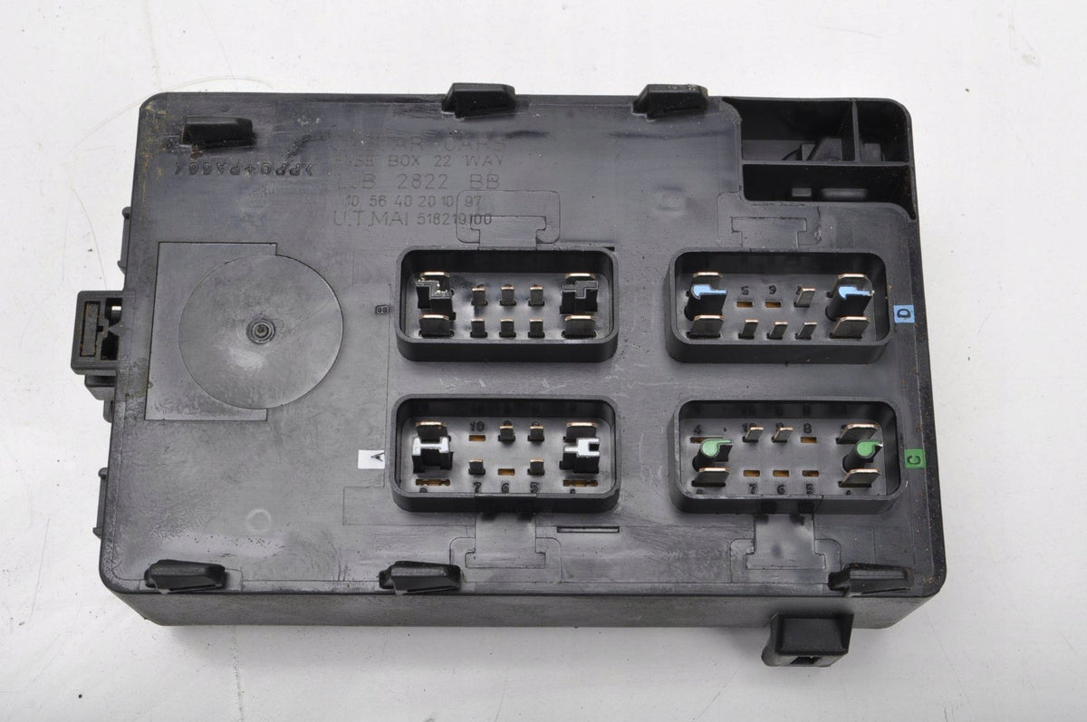 JAGUAR XK 8 X100 4.0 FUSE BOX LJB2822BB