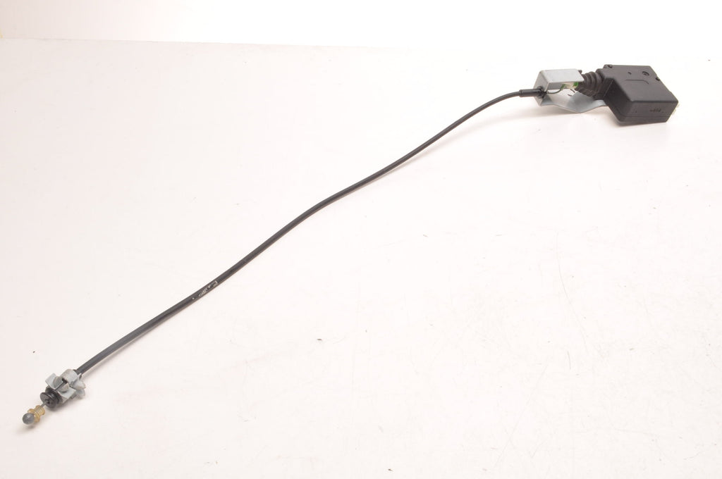 JAGUAR XK8 X100 TAILGATE LOCK COUPE