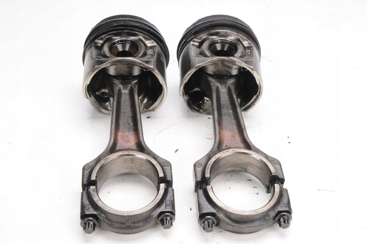 JEEP CHEROKEE KJ 2.8 CRD PISTON WITH CONNECTING ROD ENR