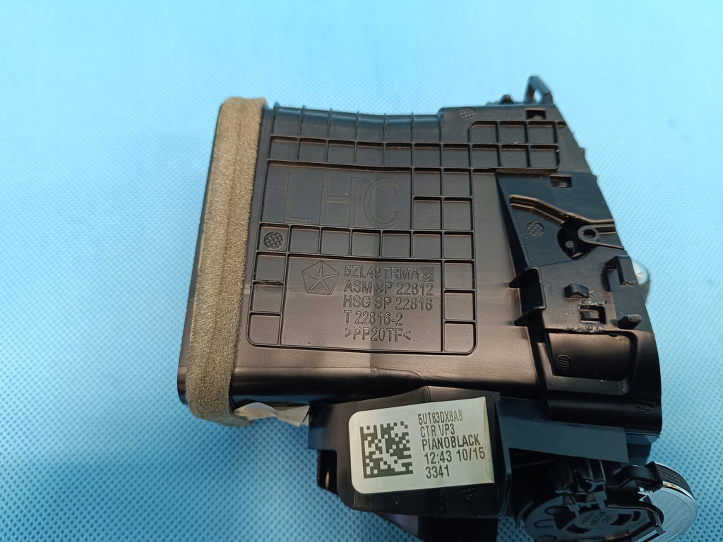 JEEP COMPASS 2 II 2.4 PB 182KM 4x4 2020 R AIR SUPPLY GRILLE MIDDLE LEFT