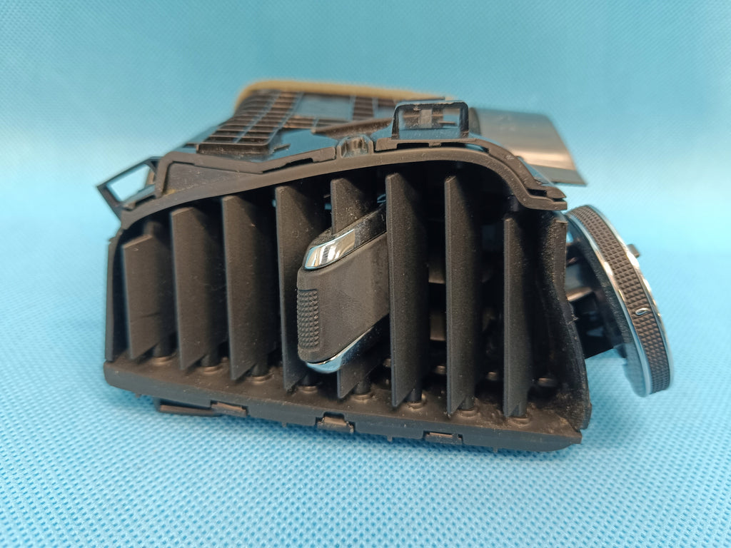 JEEP COMPASS 2 II 2.4 PB 182KM 4x4 2020 R AIR SUPPLY GRILLE MIDDLE RIGHT