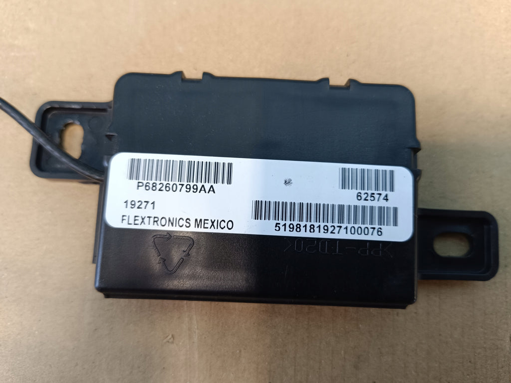 JEEP COMPASS 2 II 2.4 PB 182KM 4x4 20R KEYLESS CONTROLLER MODULE P68260799AA
