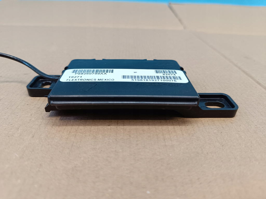 JEEP COMPASS 2 II 2.4 PB 182KM 4x4 20R KEYLESS CONTROLLER MODULE P68260799AA