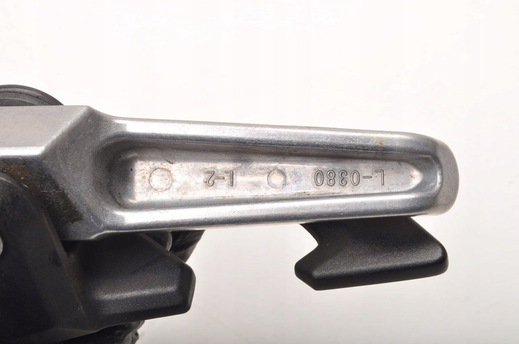 KAWASAKI ZR 900 SET FOOTREST LEFT REAR