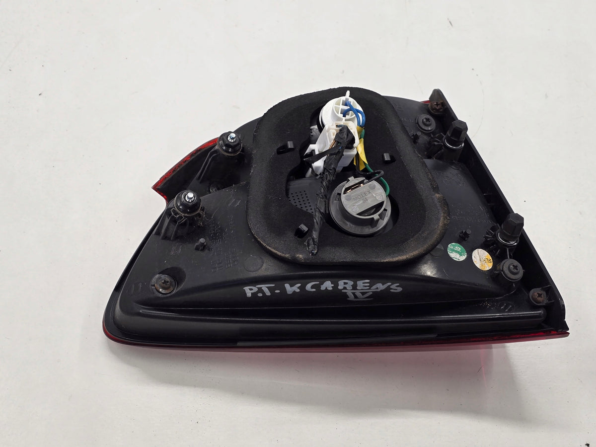 KIA CARENS IV 14R LAMP RIGHT REAR FLAP 92404-A4