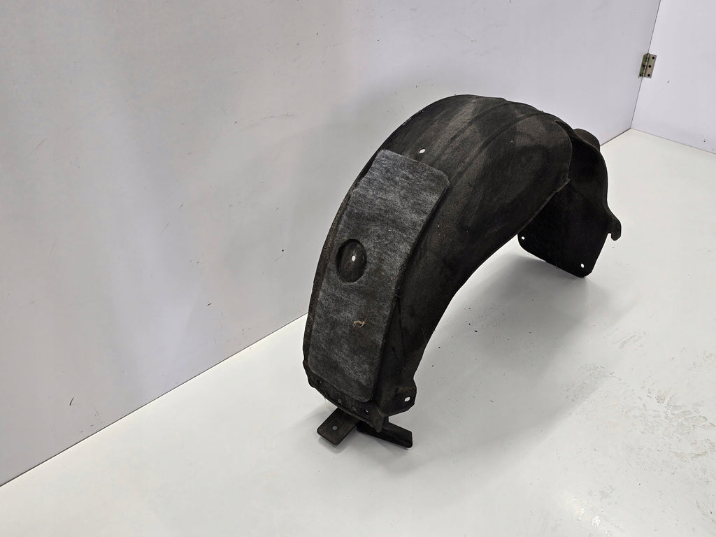 KIA CARENS IV 14R WHEEL ARCH RIGHT REAR 86840-A4000