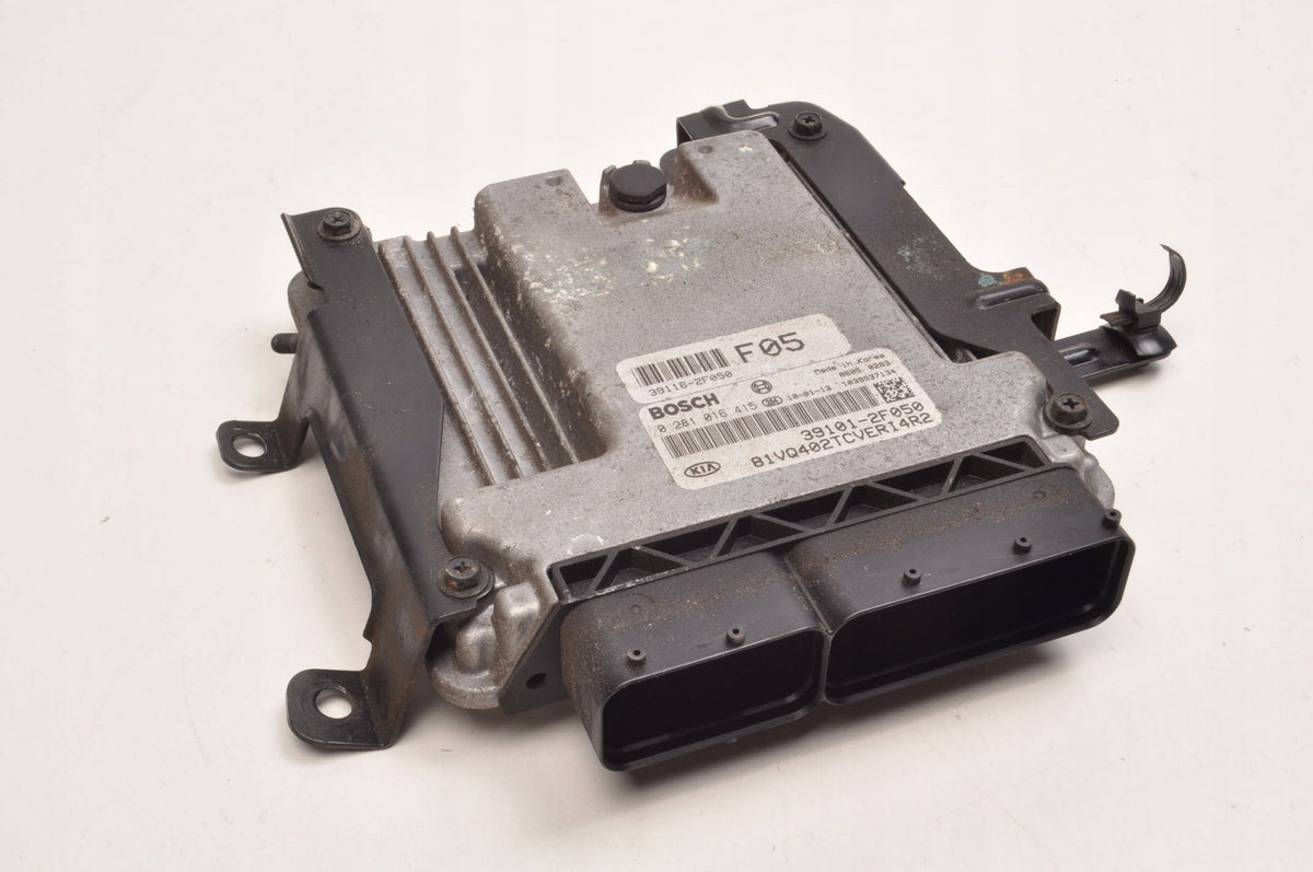 KIA CARNIVAL II 2.2 CDTI 194HP COMPUTER ENGINE DRIVER 39101-2F050