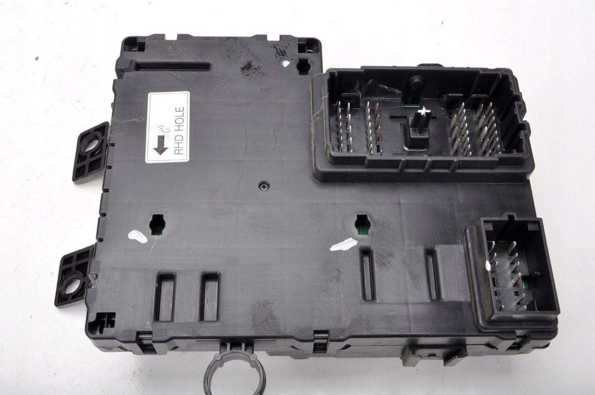KIA CARNIVAL II FUSE BOX 91954-4D450