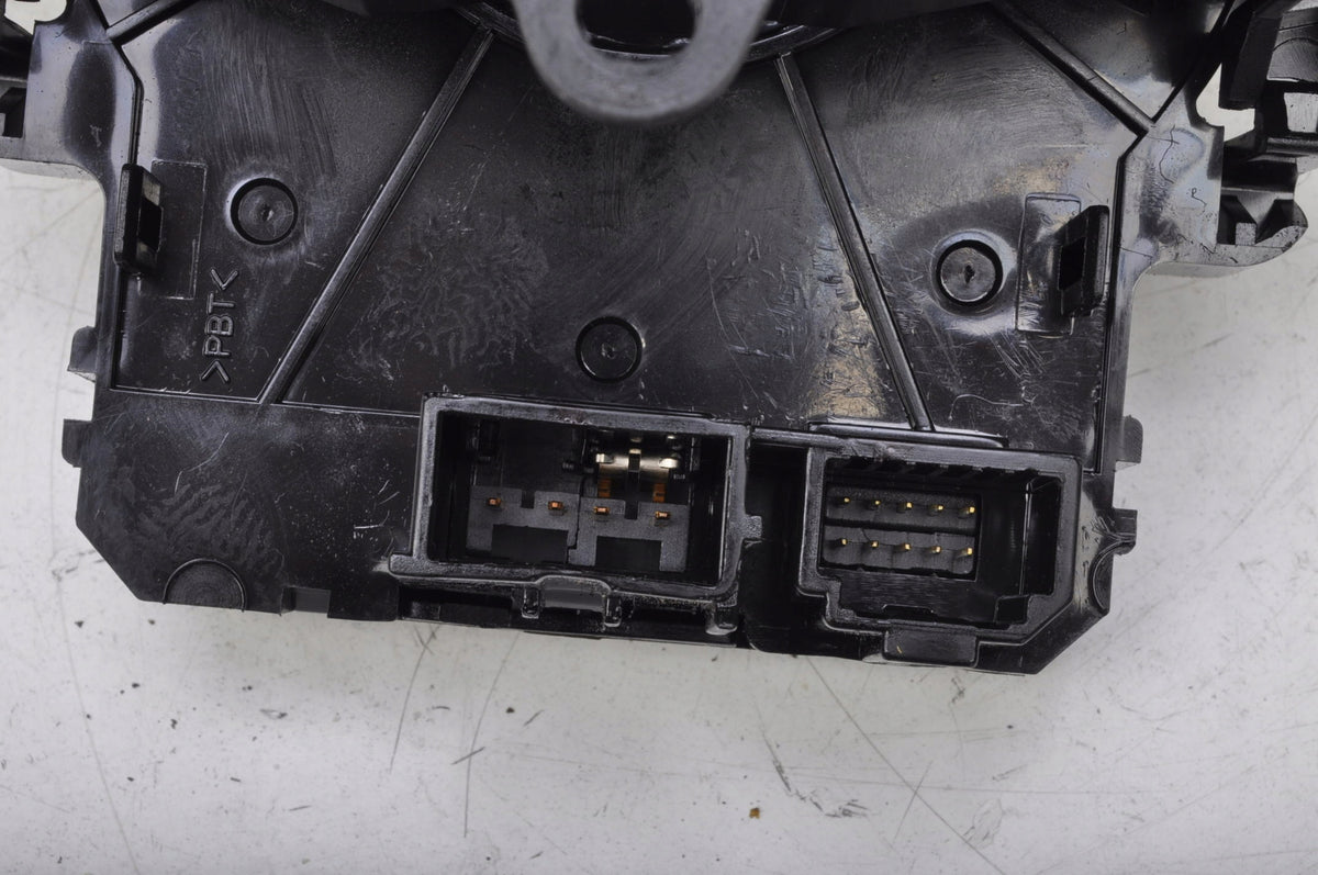 KIA CEED AND COMBINED TAPE SWITCH