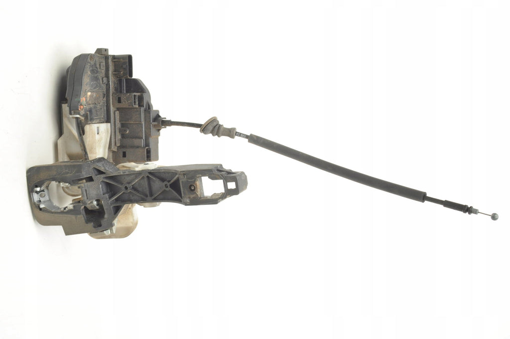 KIA CEED AND DOOR LOCK RIGHT FRONT 7 PIN EUROPA HB 5D