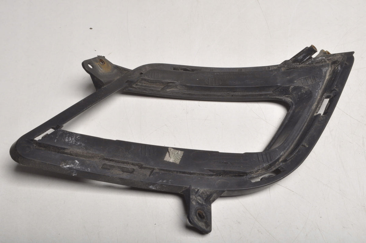 KIA CEED AND LIFT GRILLE DUMMY BUMPER 86563-1H500 LEFT