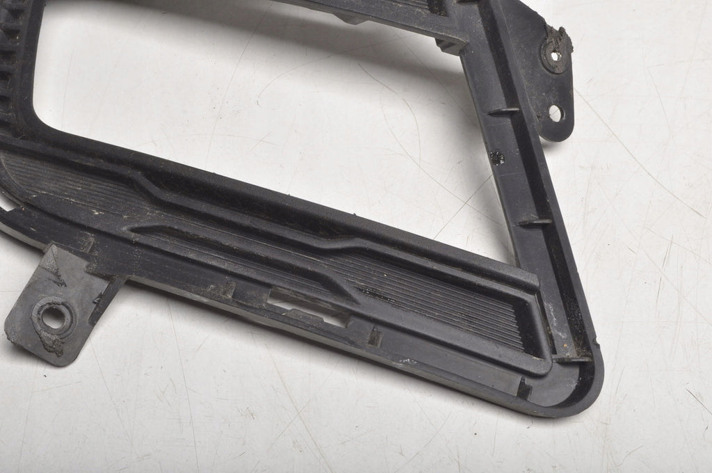 KIA CEED AND LIFT GRILLE DUMMY BUMPER 86563-1H500 LEFT