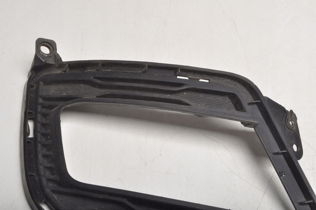 KIA CEED AND LIFT GRILLE DUMMY BUMPER 86563-1H500 LEFT