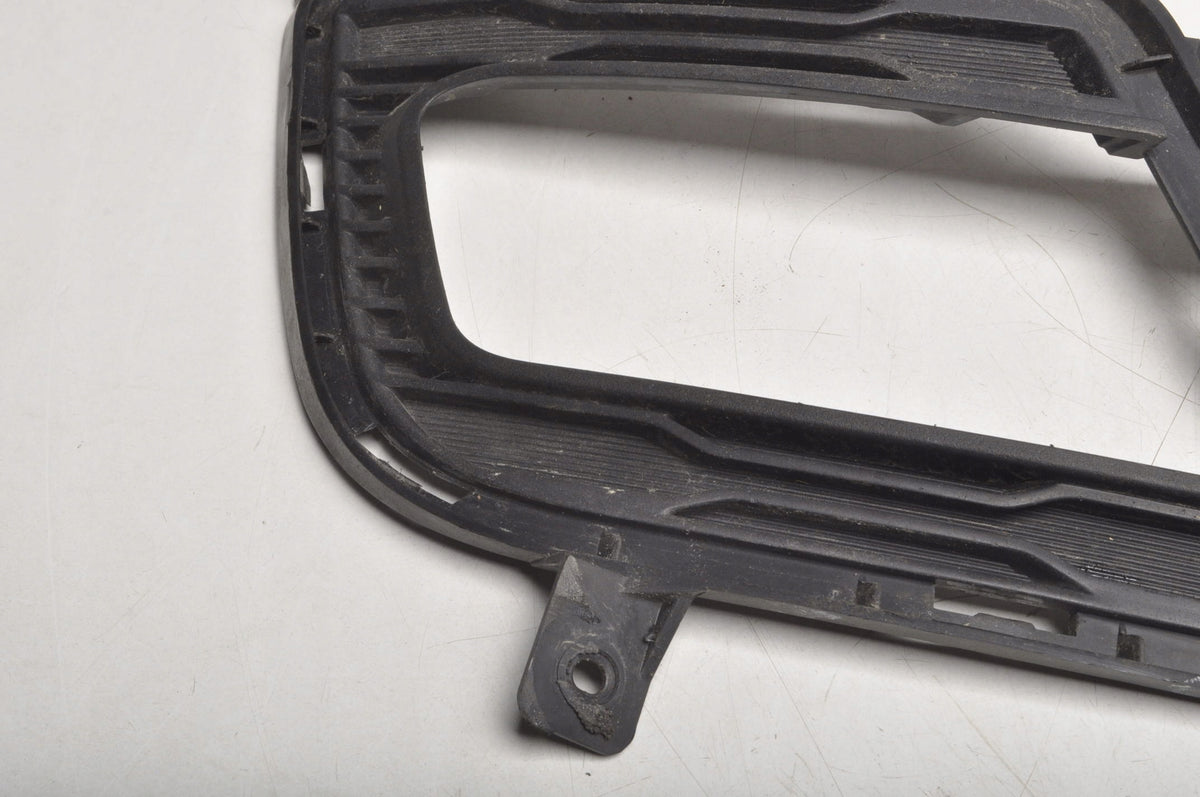 KIA CEED AND LIFT GRILLE DUMMY BUMPER 86563-1H500 LEFT