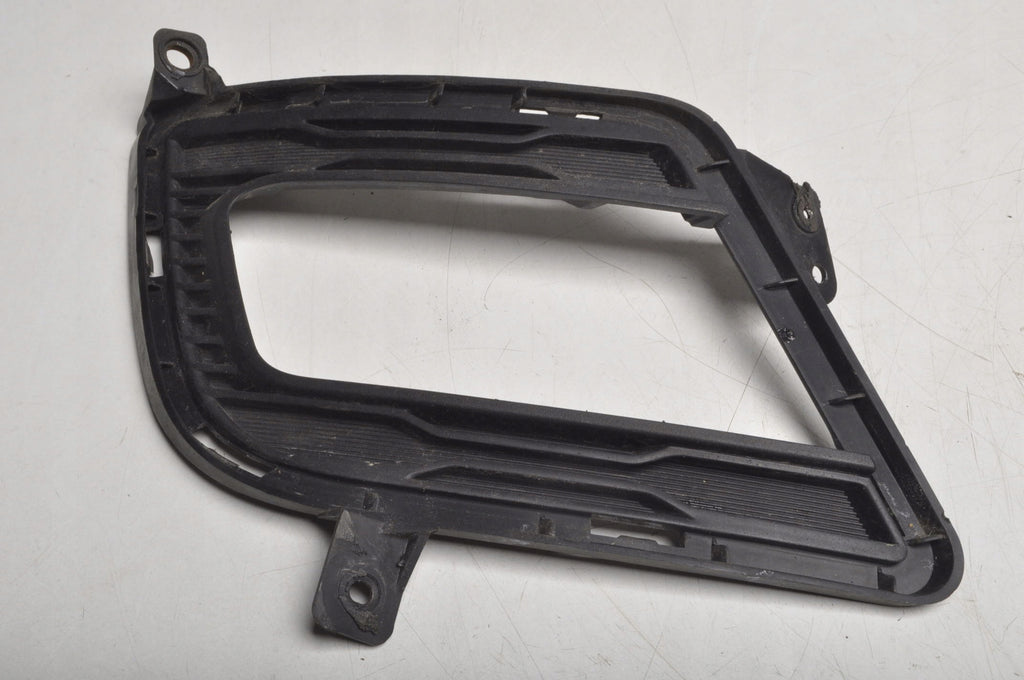 KIA CEED AND LIFT GRILLE DUMMY BUMPER 86563-1H500 LEFT