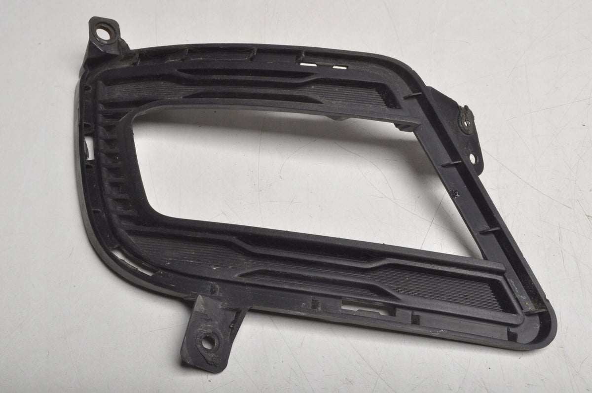 KIA CEED AND LIFT GRILLE DUMMY BUMPER 86563-1H500 LEFT