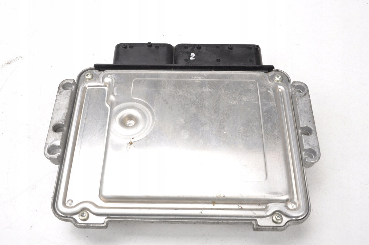 KIA CEED II 1.6 GDI ENGINE CONTROLLER 39110-2BRAR