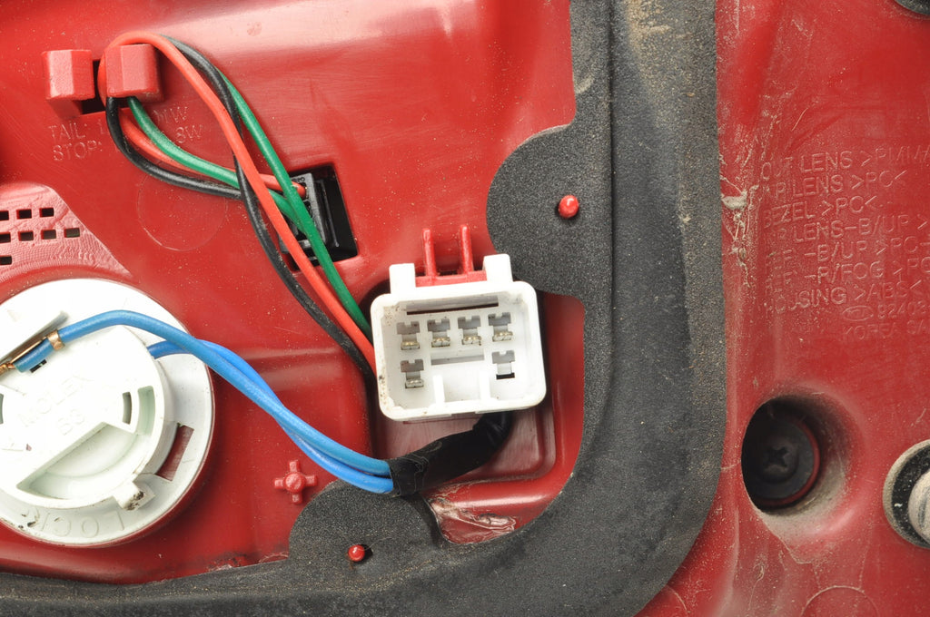 KIA CEED II LAMP LEFT REAR FLAP 92403-A23 STATION WAGON LED