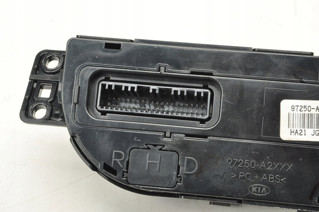 KIA CEED II PANEL AIR CONDITIONING SWITCH 97250-A2212